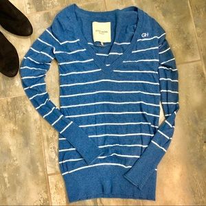 🤗3 for $30 Striped Vneck sweater tunic